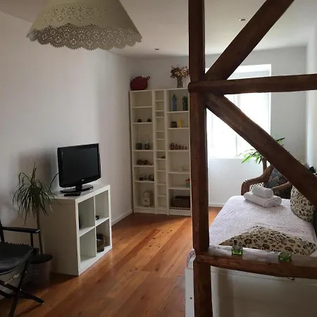 Apartamento Campo De Ourique Cozy T1 *